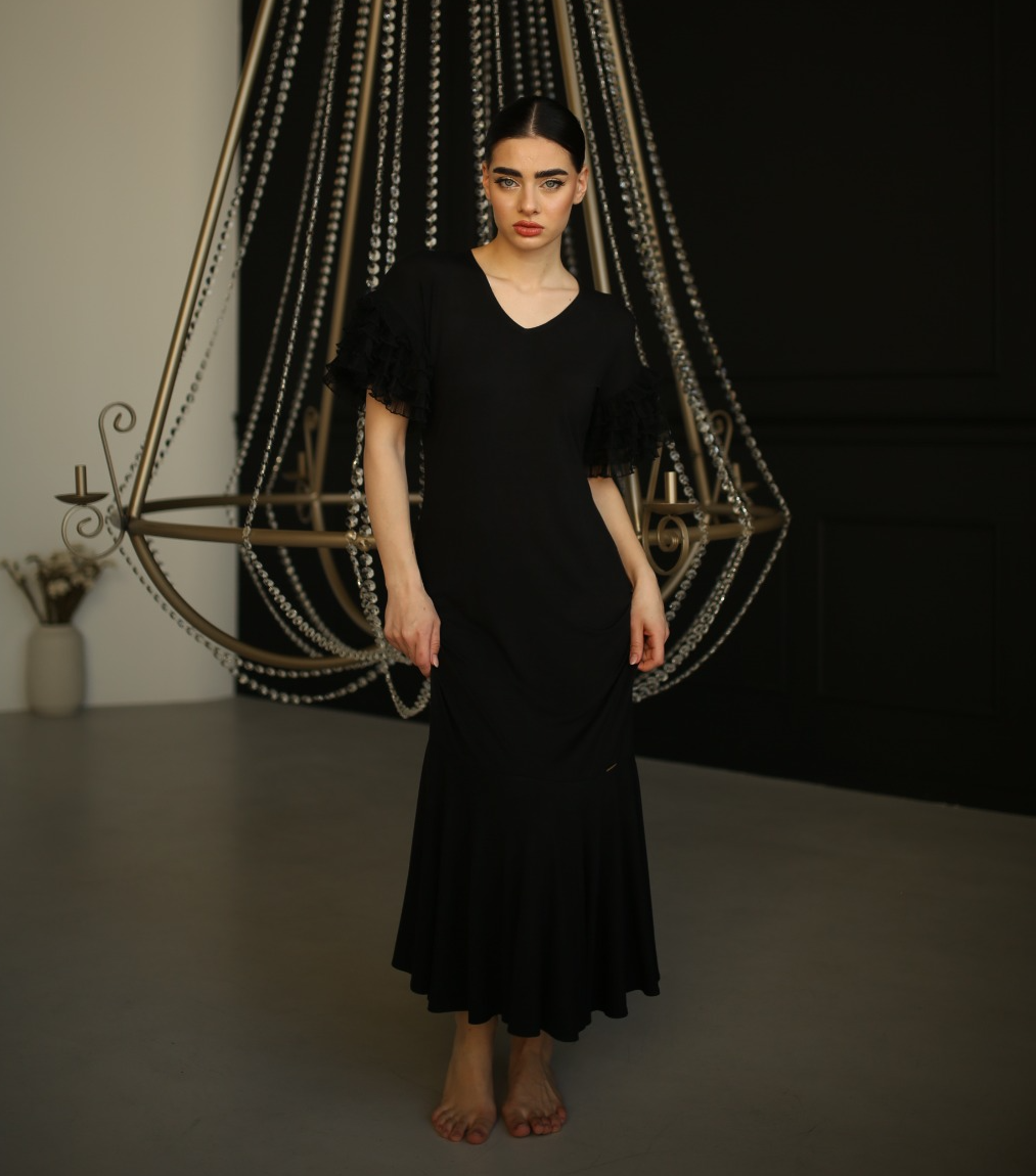 V-Neck Bamboo Spandex Maxi Dress Black / S