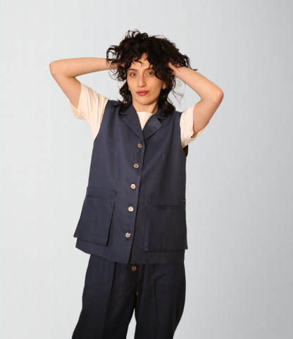 Medium weight linen gilet outfit