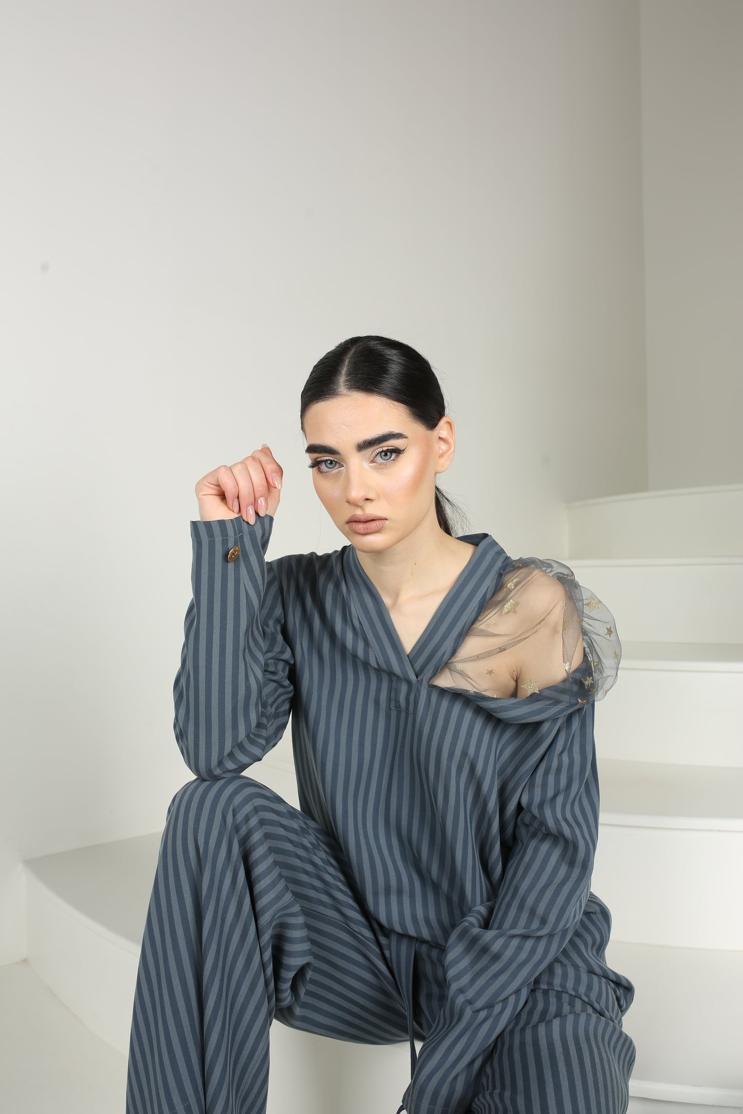 High quality striped woven pants ensemble with luxurious starry tulle