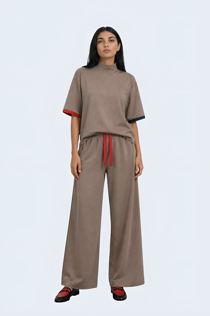 Casual Organic Cotton High-Neck Outfit