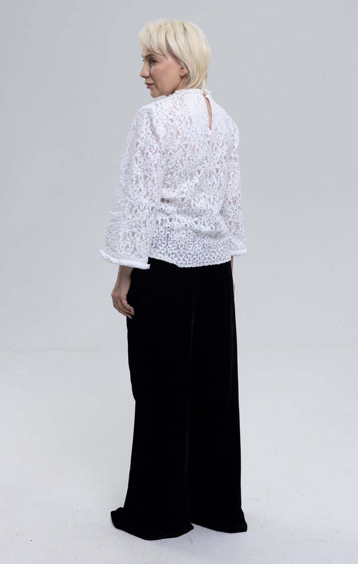 Velvet Bow Tie Thick Lace Blouse