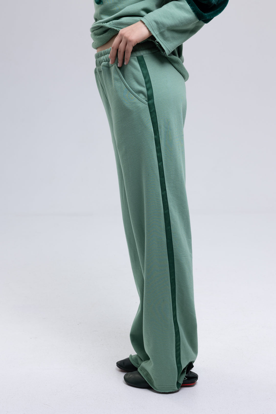 Organic Cotton Silk Velvet Panel Lounge Outfit
