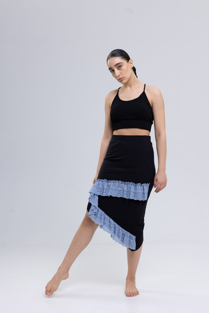 Women's black midi skirt by Baleni