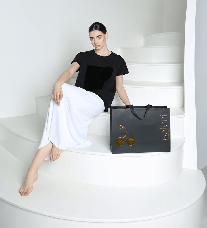 Black cotton t-shirt with raw edges - Baleni