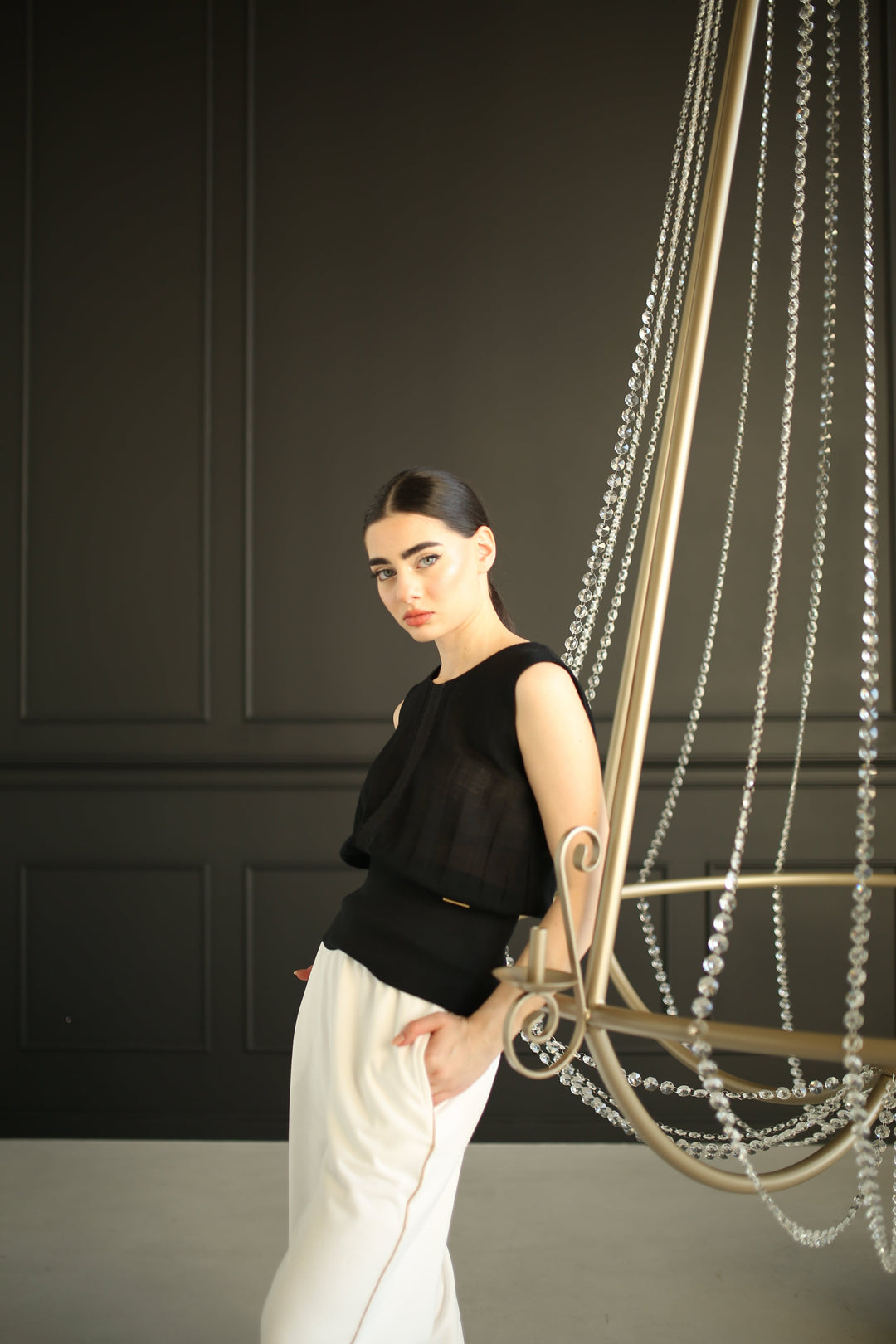 Elegant black blouse with round neckline - Baleni