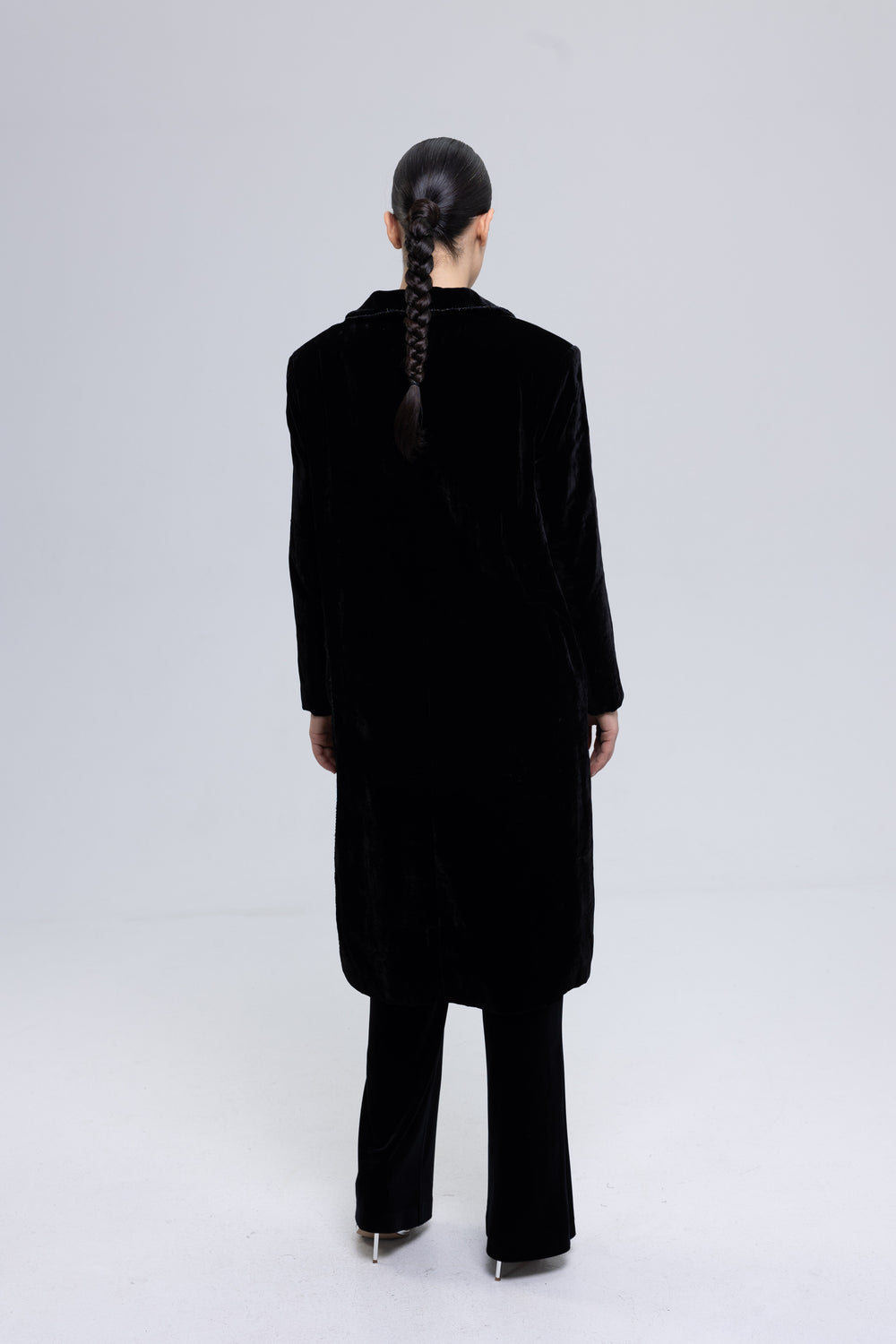 Black silk velvet coat with floral appliqué, single-breasted midi length - Baleni