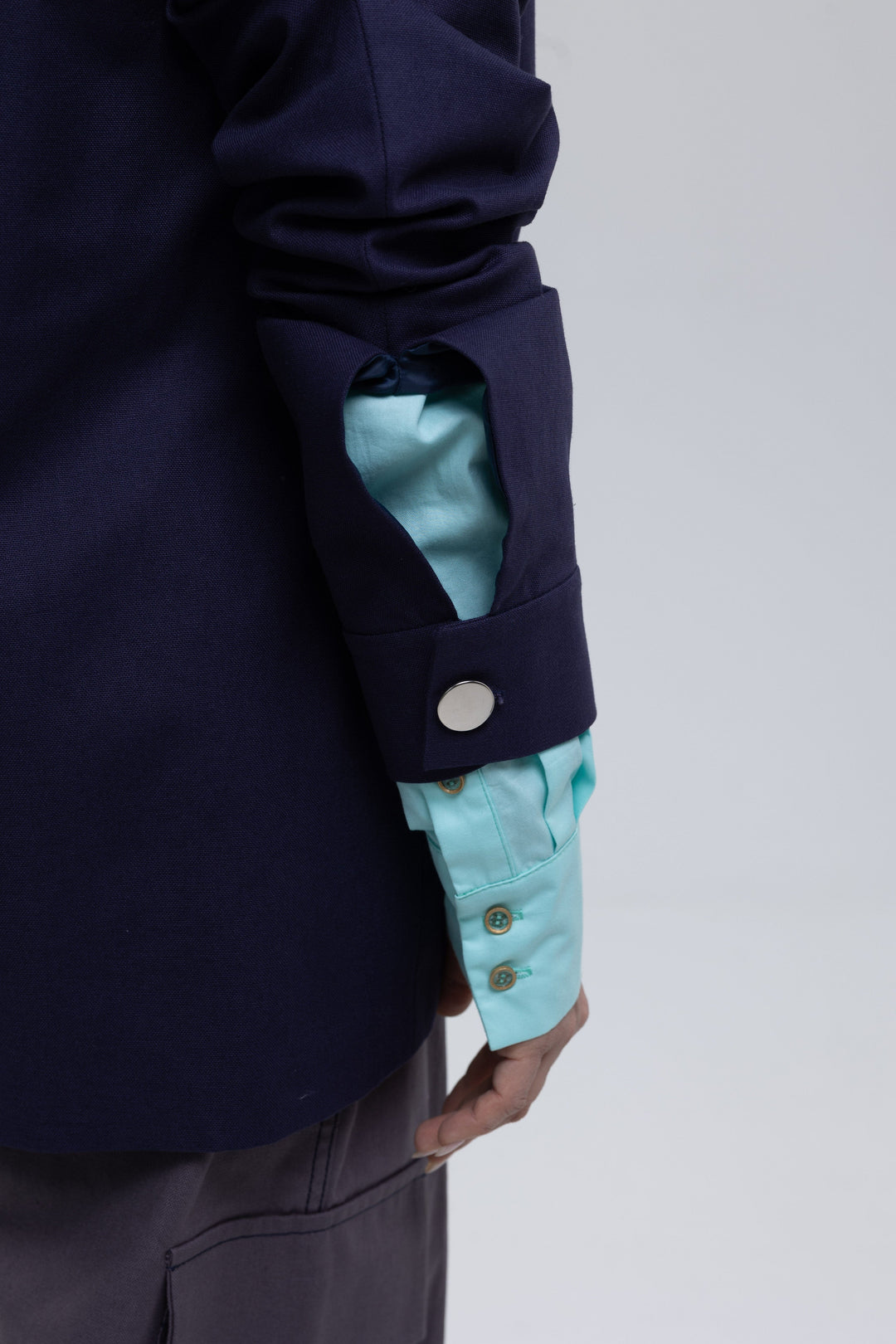 Boxy blue cotton blazer with wide notched lapels