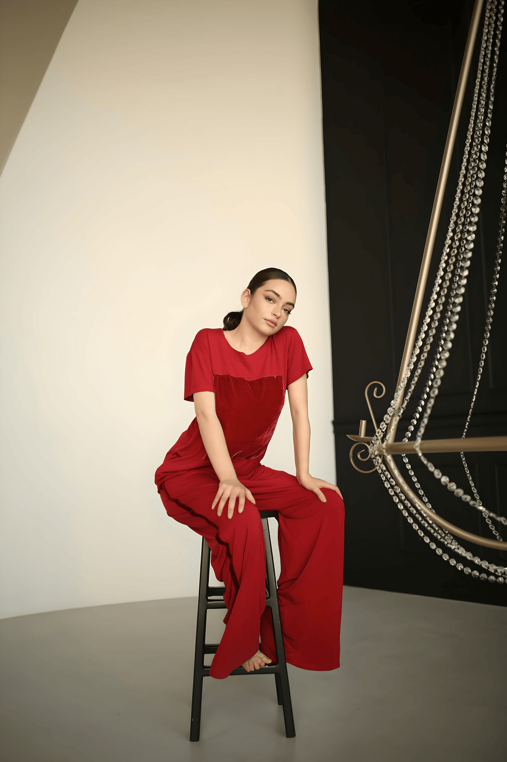 Women's burgundy top and wide-leg pants by Baleni