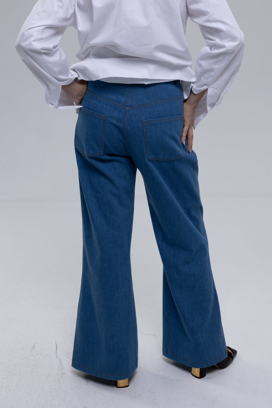 Denim flare pants with wide hem - Baleni