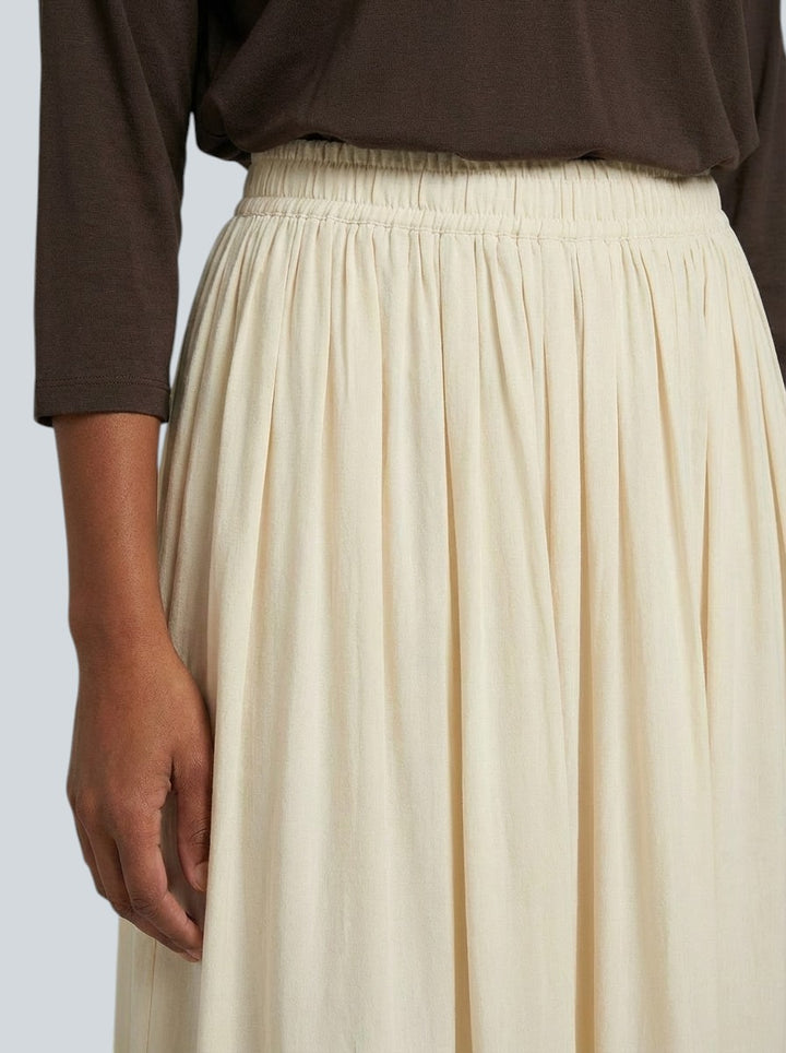 Flowing Pleated Maxi Skirt
