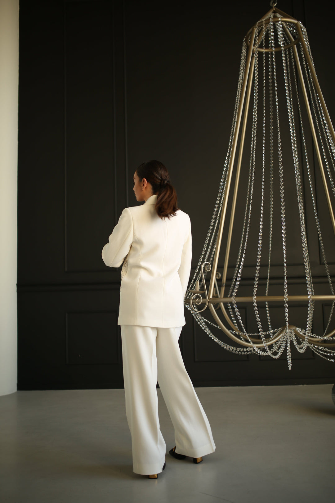 Off-white suit with laced single-breasted blazer - Baleni