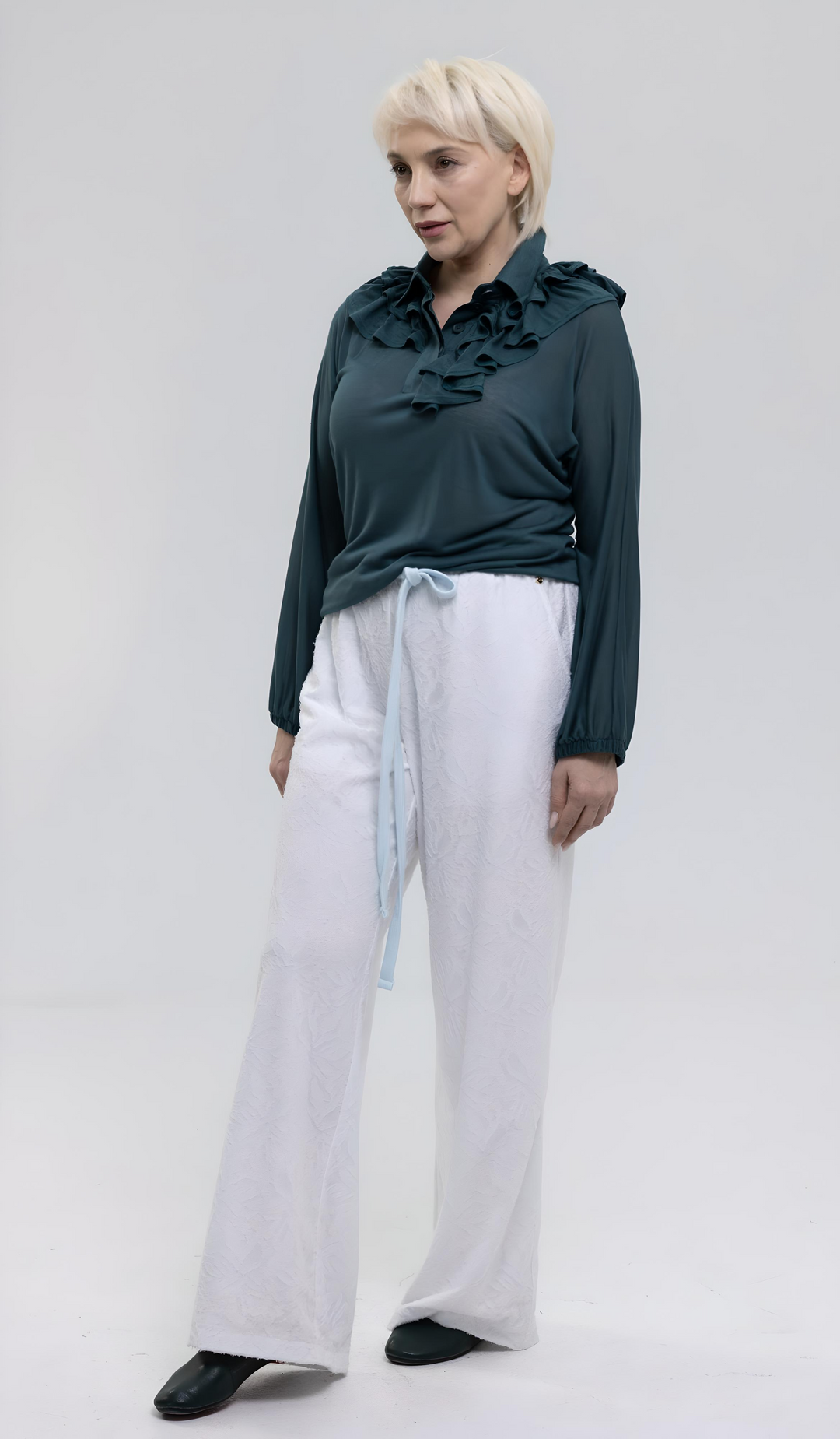 Women's white jacquard pants by Baleni