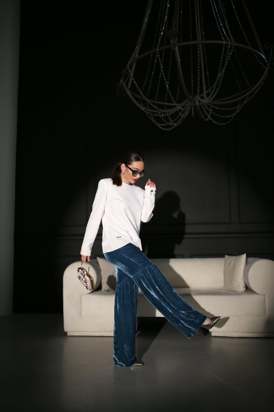 Off-white long sleeve blouse with wide velvet hem - Baleni