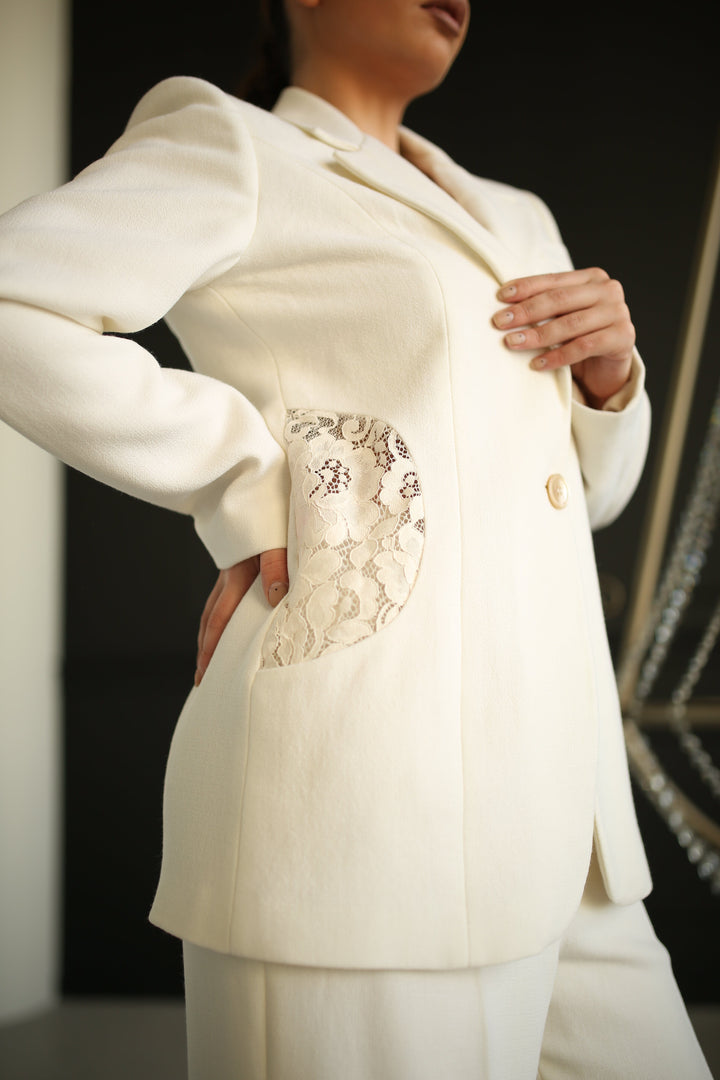 White wool suit for women, made in Armenia - Baleni