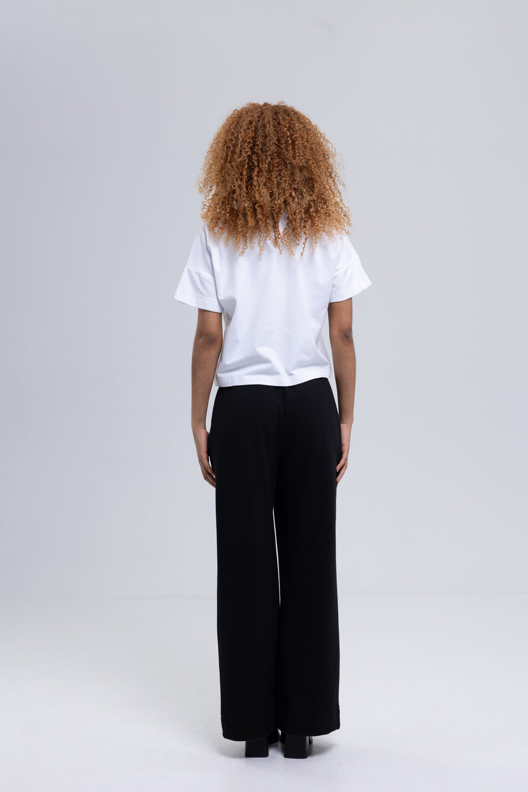 Black wide-leg cotton pants with front pleats - Baleni